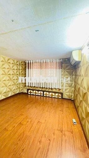 NHÀ NHỎ 3 TẦNG Q1 - DT 3x4 - 2.6 TỶ