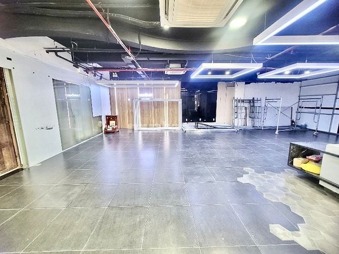 CHO THUÊ MB GÓC 2MT – 10B SƯƠNG NGUYỆT ÁNH & CMT8,