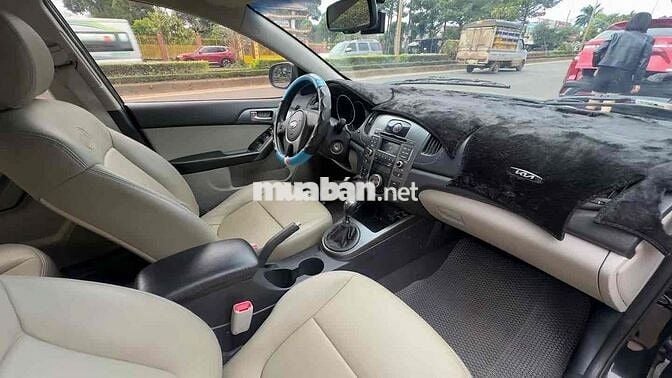 Kia Cerato 2009 1.6 MT - 132000 km