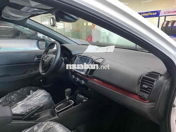 Honda City RS Trắng sẵn giao ngay giá tốt