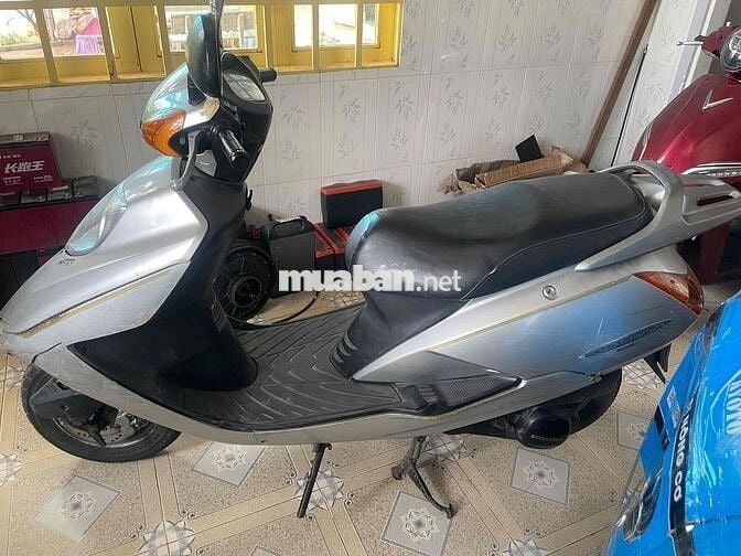 xe vẫn hoạt động. ình thường không lỗi