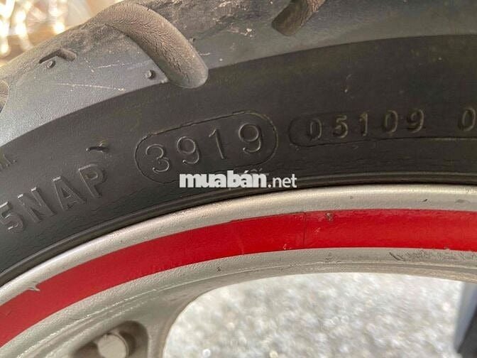 xe vision chính chủ biển 29D mầu xanh đá