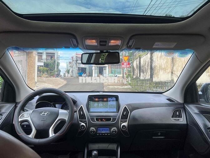 Hyundai Tucson 2010 2.0 AT 4WD - 110000 km