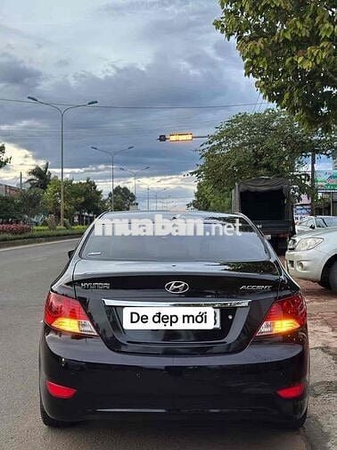 Hyundai Accent 2011 1.4 AT - 138000 km