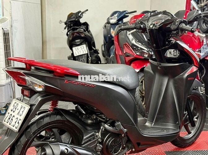 💥Honda Vision 2018 bản Đen nhám- Đỏ BSTP 9 chủ ký