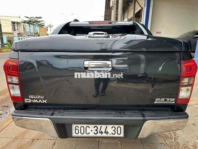 ISUZU DMAX LS 2.5 AT 4x4 SX 2016 NHẬP KHẨU