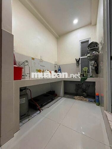 GẤP! CHUNG CƯ LẦU 1-CĂN GÓC, 58M2, 2PN, CHỈ 2.75TỶ, LÊ THỊ RIÊNG Q.10