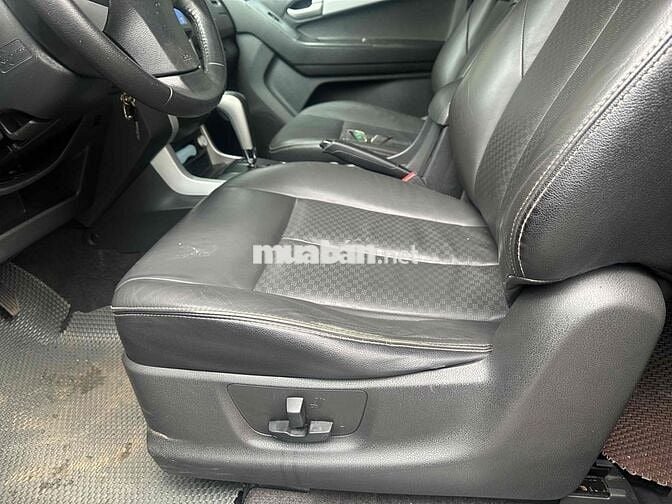 ISUZU DMAX LS 2.5 AT 4x4 SX 2016 NHẬP KHẨU