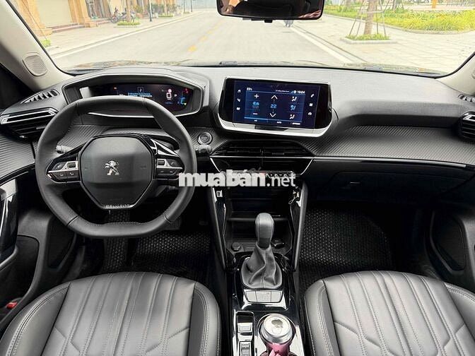 Peugeot 2008 GTline 2022 44000 km Đen