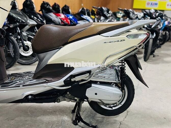 XE MÁYTHANH TÙNG_HONDA LEAD 125 VÀNG BE 2022