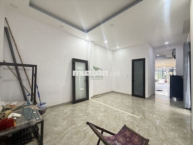 CHO THUÊ TOÀ CĂN HỘ 5 PHÒNG VÀ 1 MẶT BẰNG TRỐNG ĐƯỜNG LÊ HỒNG PHONG