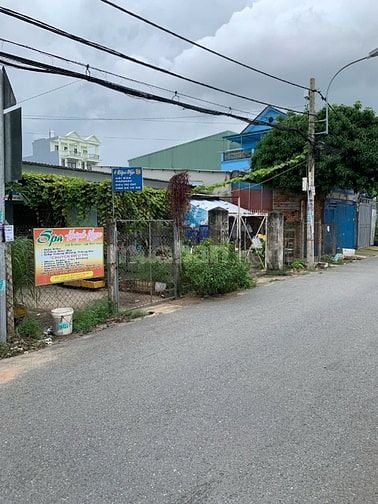 Bán nhà Cấp 4, mặt tiền rộng 7,5m đường Thạnh Lộc 49 