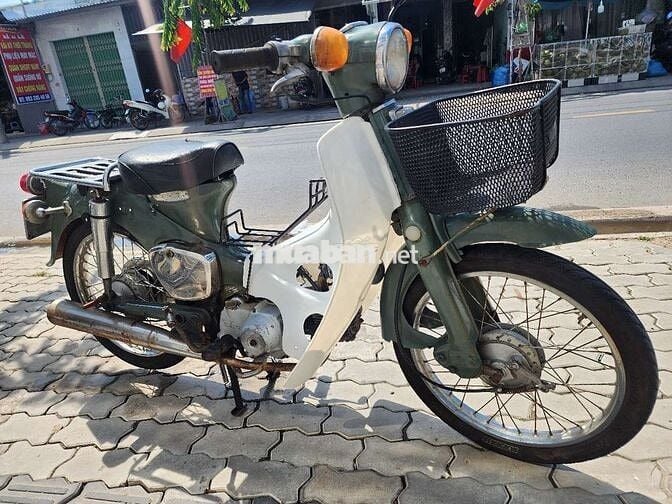 Honda Cub 50cc đi học đẹp máy êm bstp cavet đủ🩵