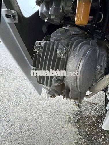 wave 100 bán lên đời