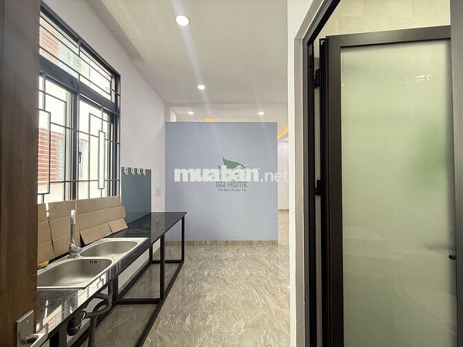 CHO THUÊ TOÀ CĂN HỘ 5 PHÒNG VÀ 1 MẶT BẰNG TRỐNG ĐƯỜNG LÊ HỒNG PHONG