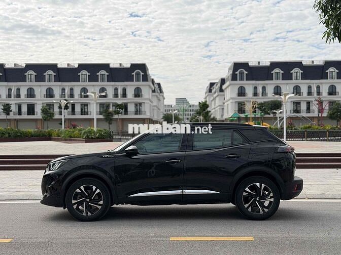Peugeot 2008 GTline 2022 44000 km Đen