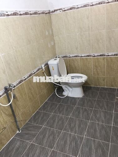 Chính chủ cho thuê nhà DT:4,5x16 giá 8,5tr/thg lửng ,HBP,TĐ