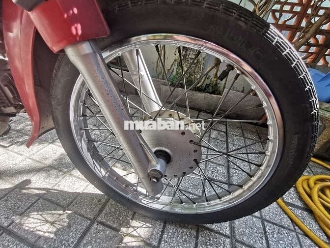 Xe Dream đỏ đăng ký năm 1997