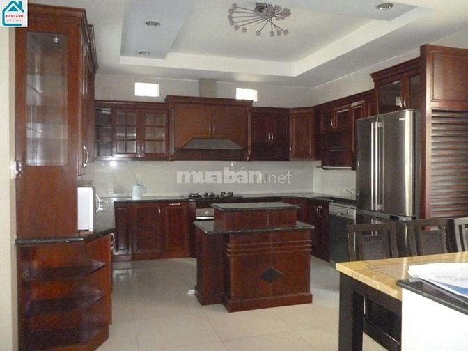 Cho Thuê Biệt Thự Nguyễn Văn Hưởng - Quận 2 - Diện tích: 15m x26m(3L)