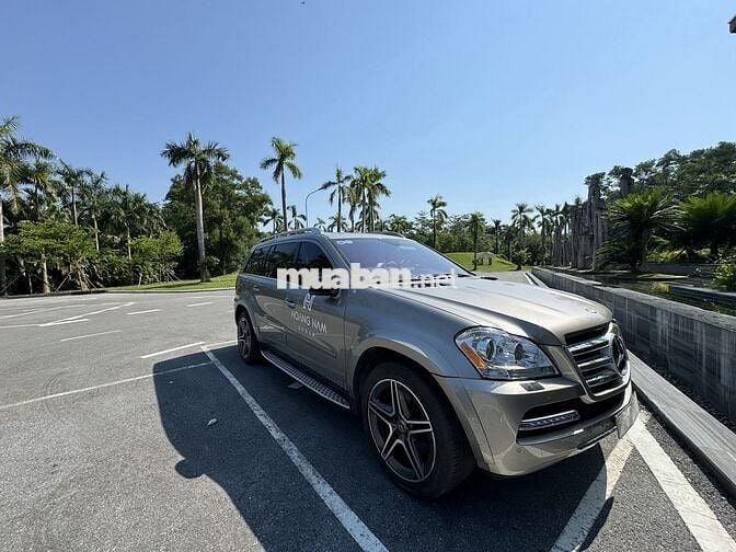 Gia đình có Merc GL550 đklđ 2009 sx 207 rất đẹp