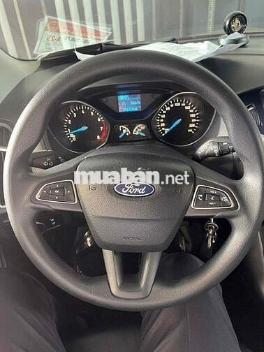 🆘🆘🆘Ford Focus 2018 Trend 1.5 ecoboots 80.000km Xám