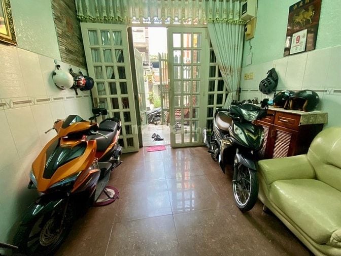 Chào bán nhà mặt phố tại Đường Hồng Bàng, Phường 1, Quận 11, Hồ Chí Mi