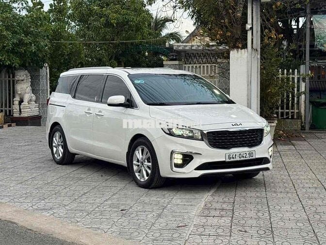 cần bán sedona 2019 1 đời chủ đi ít 2.2std