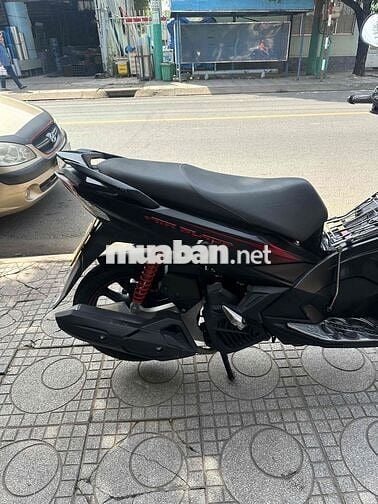 Honda Air Blade 2019 Siêu nhân Đen ( có bán góp)