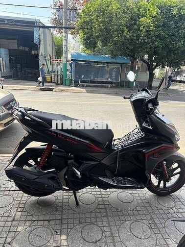Honda Air Blade 2019 Siêu nhân Đen ( có bán góp)