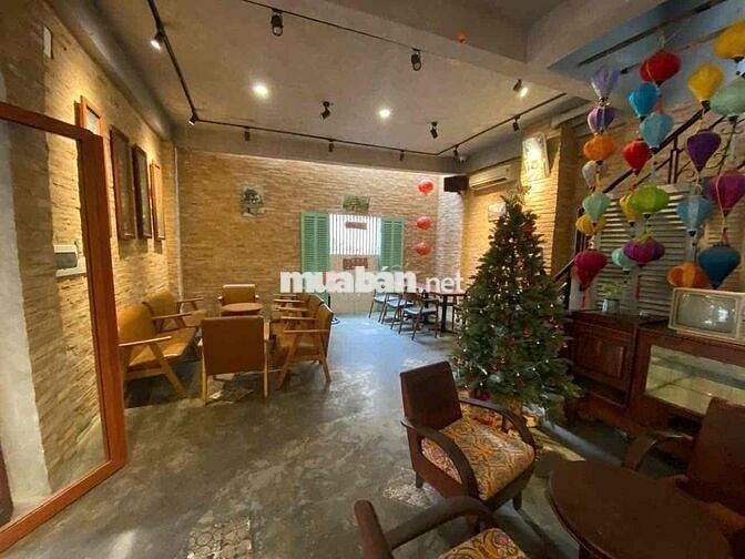 Cho thuê mặt bằng kinh doanh sát Hoàng Diệu 2