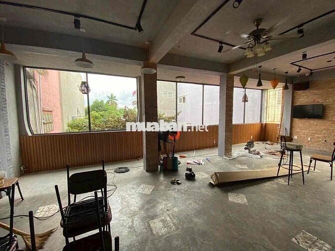 Cho thuê mặt bằng kinh doanh sát Hoàng Diệu 2