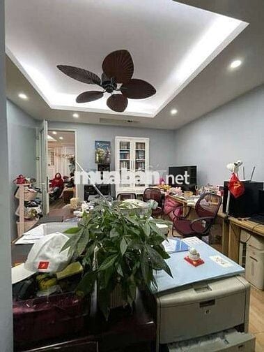 HOT THỜI BÃO GIÁ. CĂN HỘ CẦU GIẤY 91M2-3N2VS-FULL NỘI THẤT SANG CHẢNH