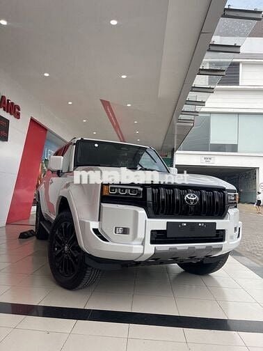 Toyota Land Cruiser Prado 2025 mới 100%