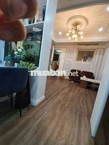 HOT THỜI BÃO GIÁ. CĂN HỘ CẦU GIẤY 91M2-3N2VS-FULL NỘI THẤT SANG CHẢNH