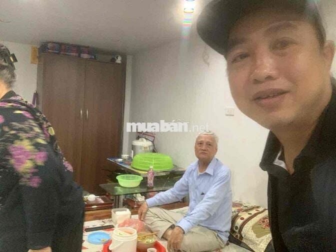 Dưới 2 tỷ có nhà Tam Trinh-Mặt ngõ KD-20m oto-32m*2T;MT4m