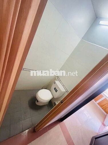 Cho thuê Căn Góc (2 ban công) - lầu 4 - chung cư 312 Lạc Long Quân