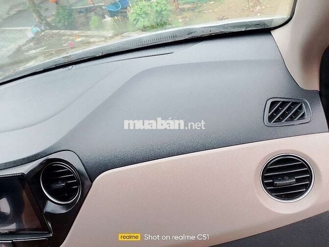 Bán xe i10 bản đủ chính chủ từ mới đời 2016