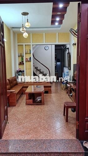 Bán nhà chính chủ 44,8m2, ô tô đỗ cửa, Hai Bà Trưng, Hà Nội