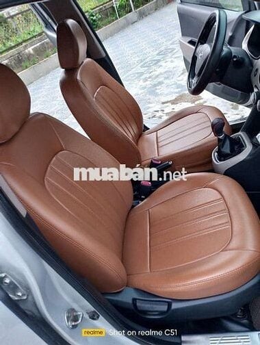 Bán xe i10 bản đủ chính chủ từ mới đời 2016