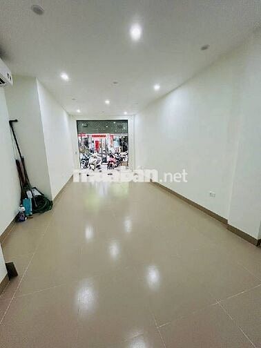 Nhà mặt phố, cửa hàng kinh doanh,nhà mới kính cong