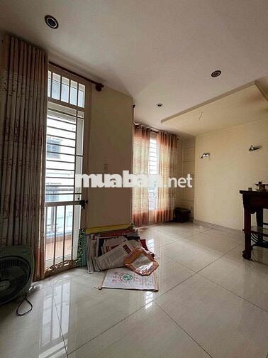 Bán nhà 2MT trước sau – Lê Trọng Tấn