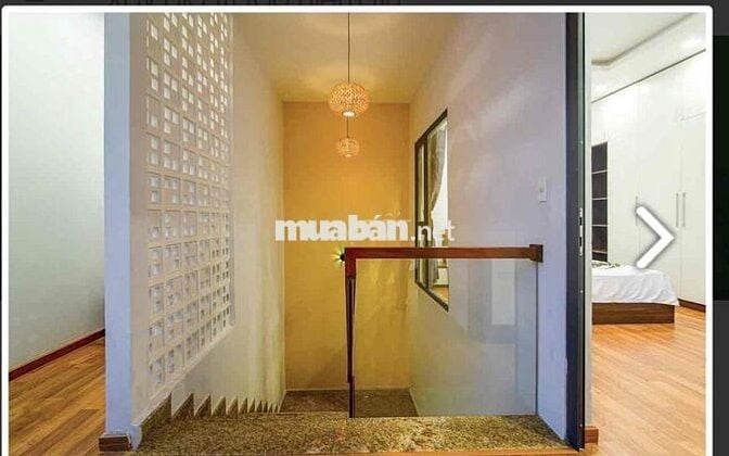 cho thuê biệt thự ven biển sơn trà, 4 phòng ngủ, hồ bơi, 180m2