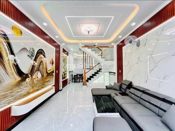 Vị trí đẹp ngay đường Nguyên Hồng-Bình Thạnh 56m2 giá 2Tỷ050 hẻm rộng