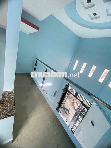 Nhà Bán DT 3m90x11m41 . 1 lửng .1 lầu  Đường Đình Hoà . p13 Q8