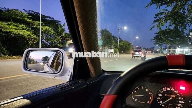 Honda Accord cửa nóc, đèn mắt chớp 1986