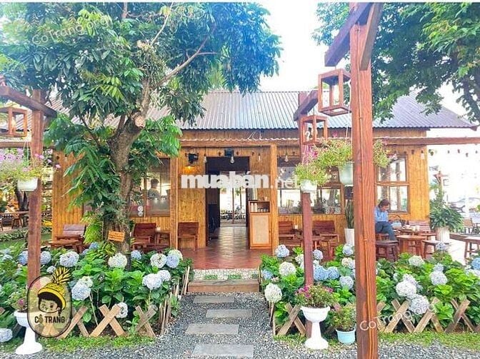 CHO THUÊ MẶT BẰNG SÂN MT PHẠM VĂN ĐỒNG , DT:500m2 , NGANG :15M