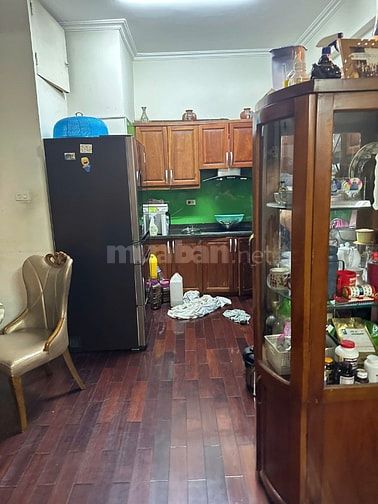 Chính chủ cần bán căn hộ chung cư 229 phố Vọng, diện tích 130m2