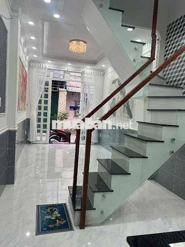 🔥HOT– NHÀ 2 TẦNG ĐÚC KIÊN CỐ – HẺM XE HƠI 1135 HUỲNH TẤN PHÁT, Q7 .