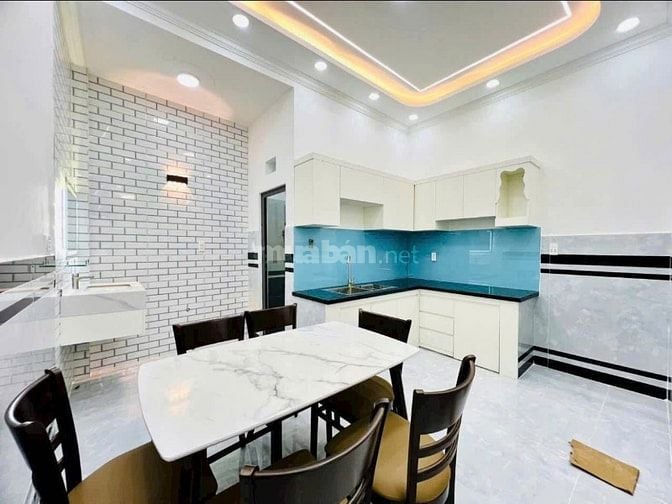 Vị trí đẹp ngay đường Nguyên Hồng-Bình Thạnh 56m2 giá 2Tỷ050 hẻm rộng