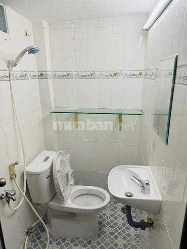 Cho thuê nhà Trần Khắc Chân, Quận 1, 3,7x11m, 1 lầu